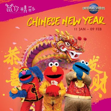 Minion elmo Chinese New Year at Resorts world sentosa